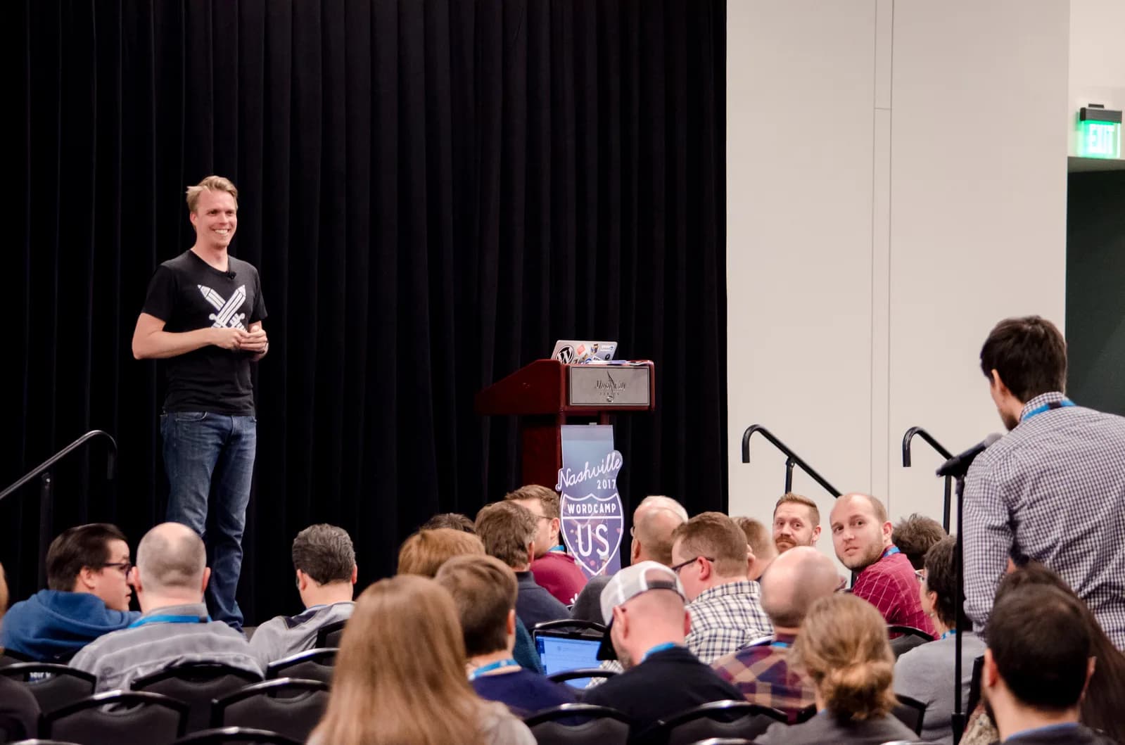 Morten Rand-Hendriksen speaking on stage about Gutenberg at WordCamp US 2017 in Nashville